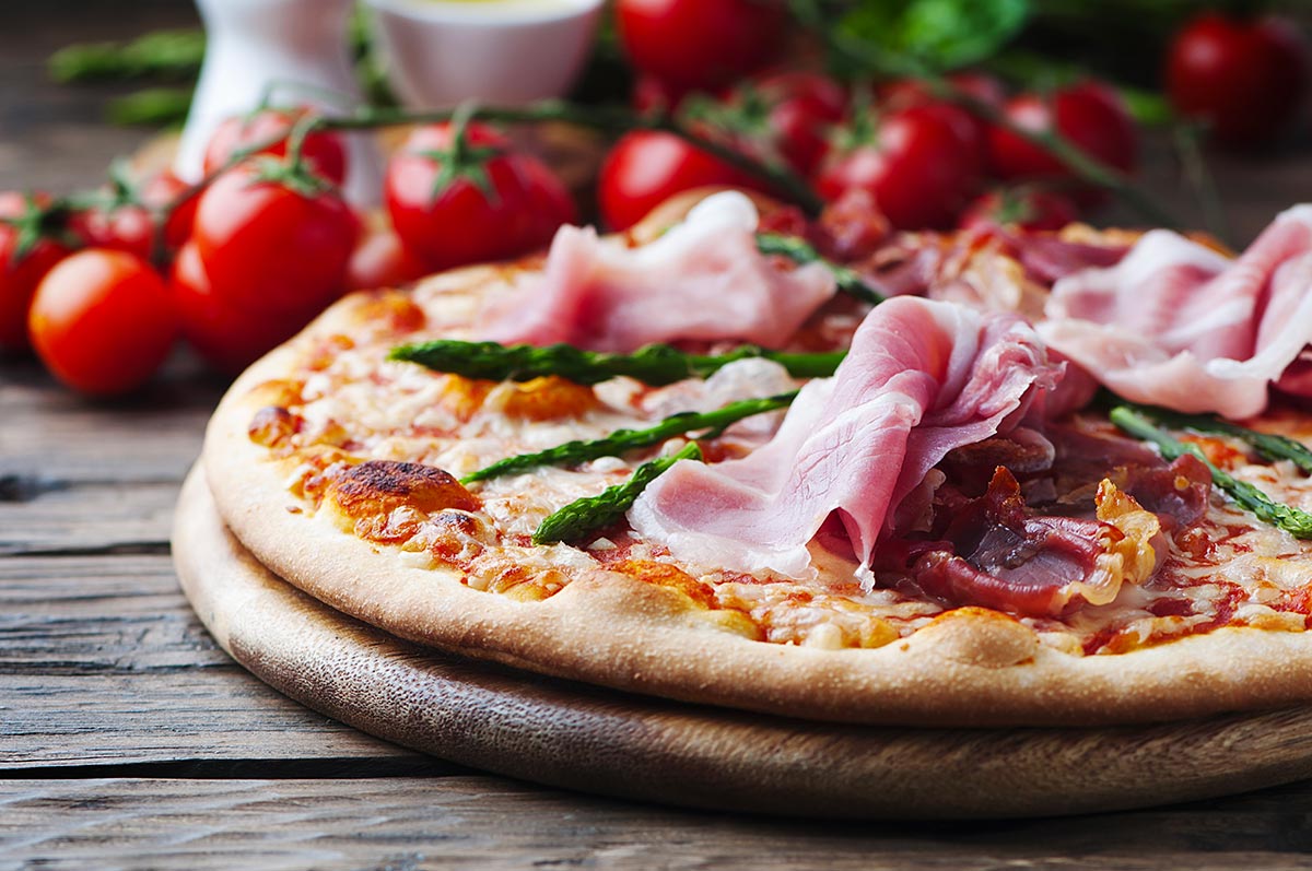 You are currently viewing Recette pizza au CBD : une nouvelle tendance culinaire