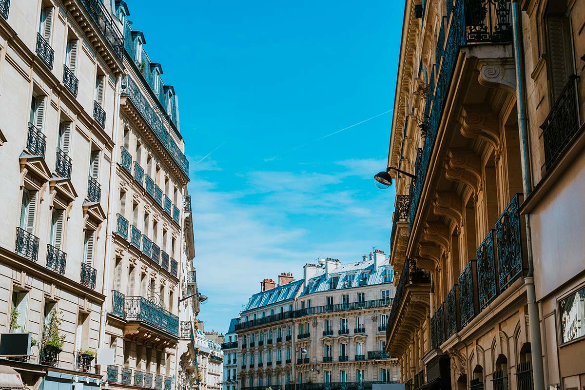 You are currently viewing Acheter du CBD en Pharmacie à Paris – Guide des boutiques spécialisées